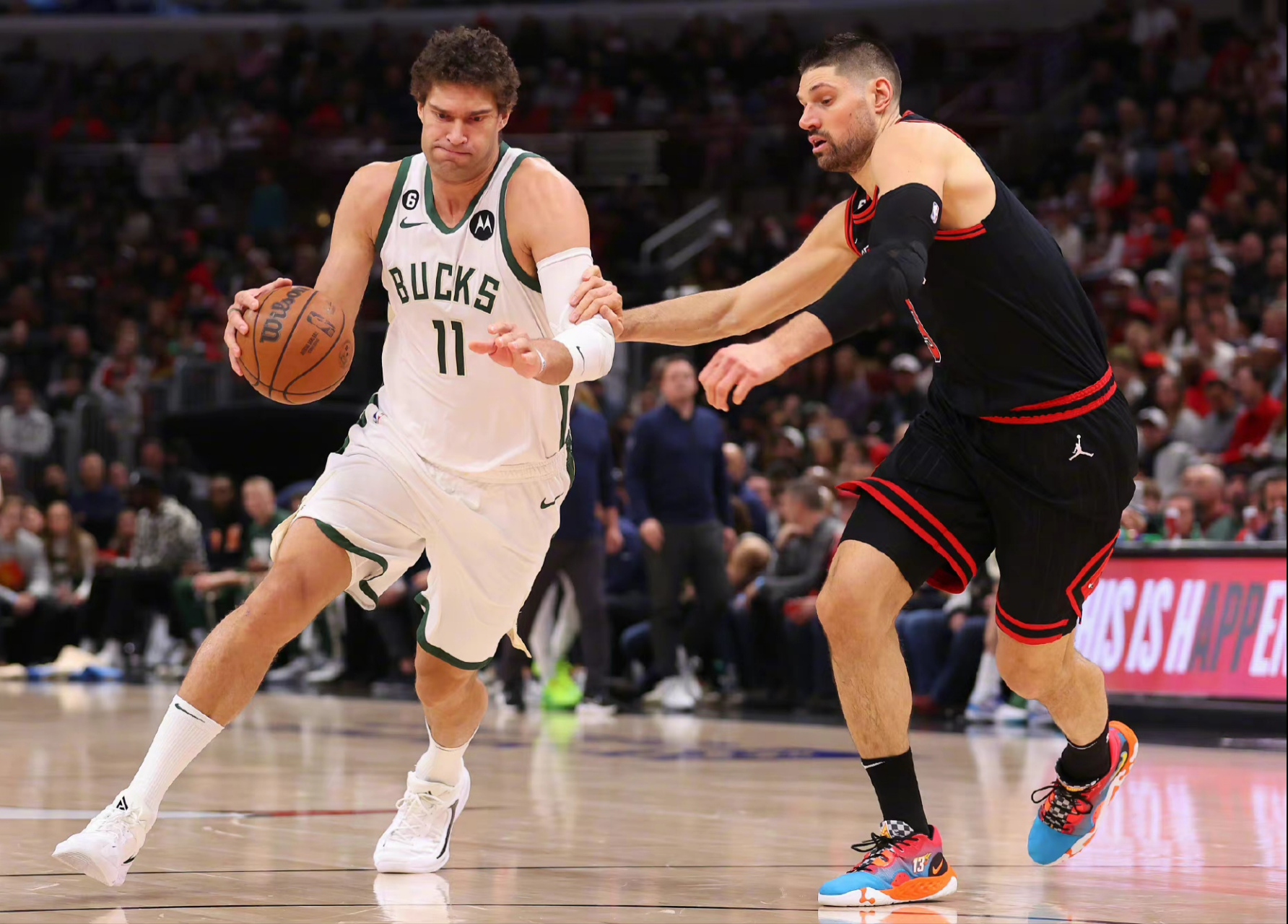 公牛陷入低谷，三连败连败，雄鹿球队命运悬念！